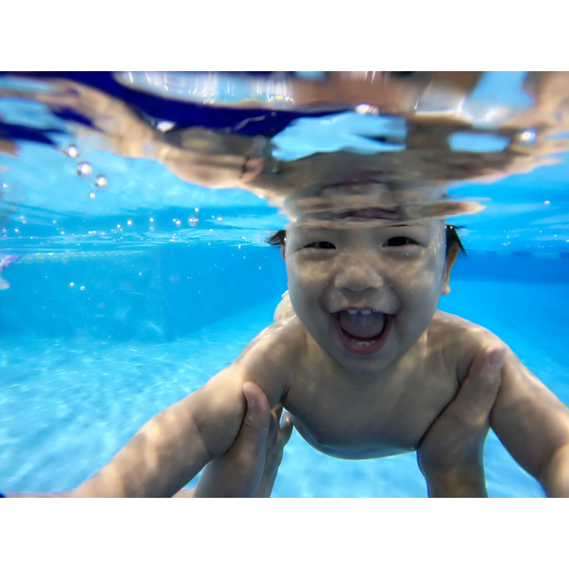 Happy Fish Swim School Infant/Toddler Introductory Class (4 months - 4 years old)